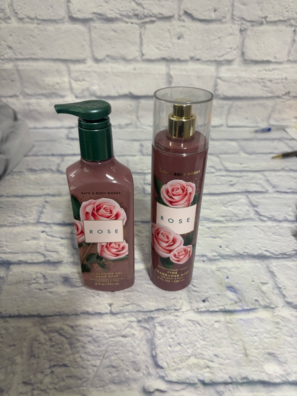 Bath & Body Works Rose Fragrance Mist Body Spray Splash 8Oz & Rose Soap 8oz READ